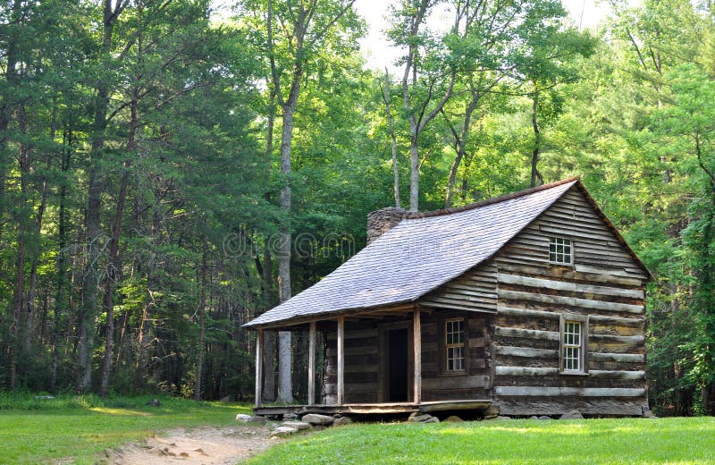 Carter Shields Cabin bij Cades-Inham, een historisch logboekhuis bouwde 1880s in royalty-vrije stock foto Carter Shields Cabin bij Cades-Inham, een historisch logboekhuis bouwde 1880s in royalty-vrije stock foto