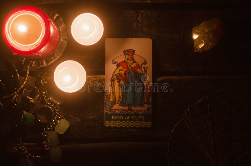 Cartão de Tarot Leitura futura divination imagens de stock royalty free Cartão de Tarot Leitura futura divination imagens de stock royalty free