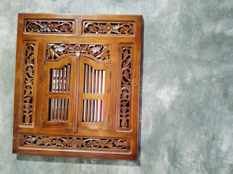 Decorative Indonesian Teak Mirror Frame Decorative Indonesian Teak Mirror Frame