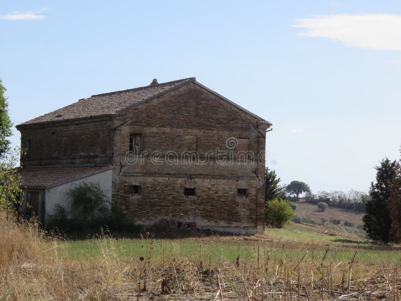 Casa abbandonate. A house abandoned their beauty is mysterious and they arouse an immense curiosity in man royalty free stock photo Casa abbandonate. A house abandoned their beauty is mysterious and they arouse an immense curiosity in man royalty free stock photo