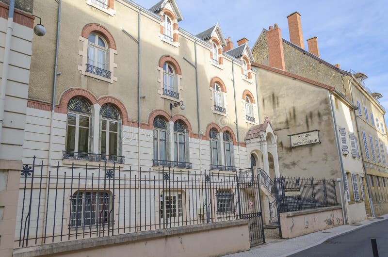 Casa del corazón sagrado, Paray-le-Monial, Francia imágenes de archivo libres de regalías Casa del corazón sagrado, Paray-le-Monial, Francia imágenes de archivo libres de regalías