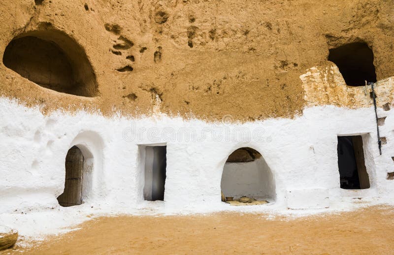 Underground House of trogladites in the desert of Tunisia,Matmata. Underground House of trogladites in the desert of Tunisia,Matmata