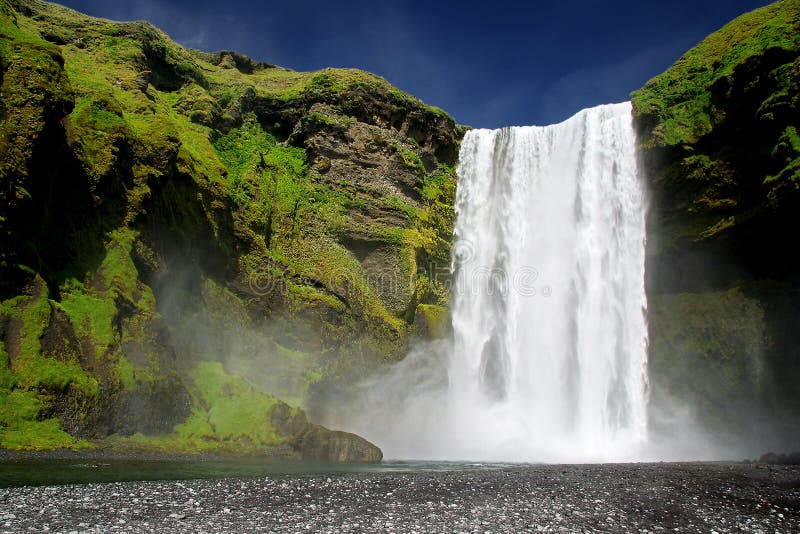 Cascada de Skogarfoss fotos de archivo libres de regalías Cascada de Skogarfoss fotos de archivo libres de regalías