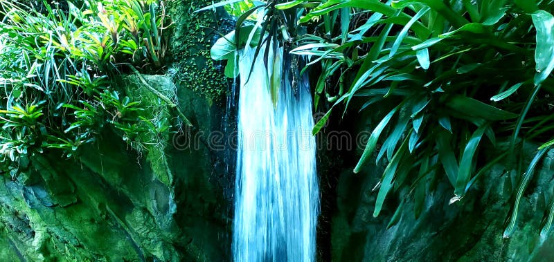 Cascade de refuge photographie stock Cascade de refuge photographie stock