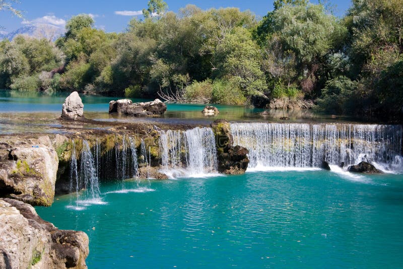 Cascade à écriture ligne par ligne Manavgat en Turquie image libre de droits Cascade à écriture ligne par ligne Manavgat en Turquie image libre de droits
