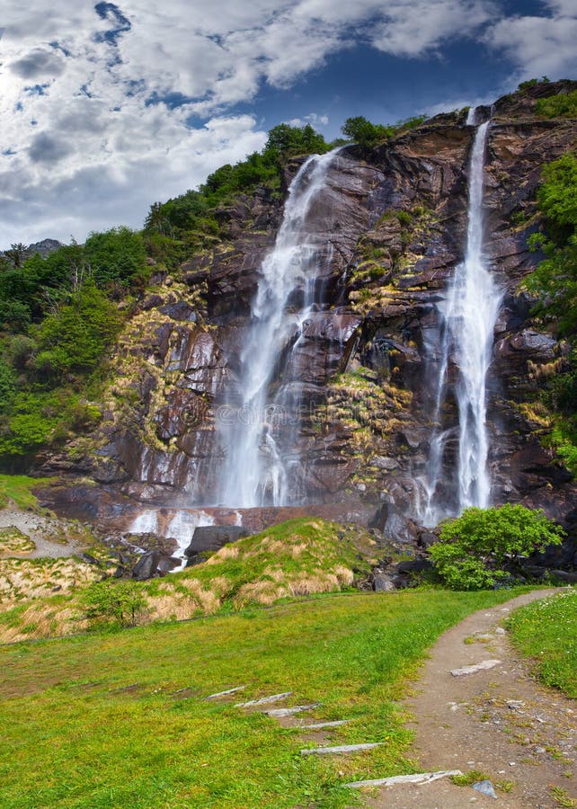 Cascata Acquafraggia Anche Acqua Fraggia In Provincia Di ...