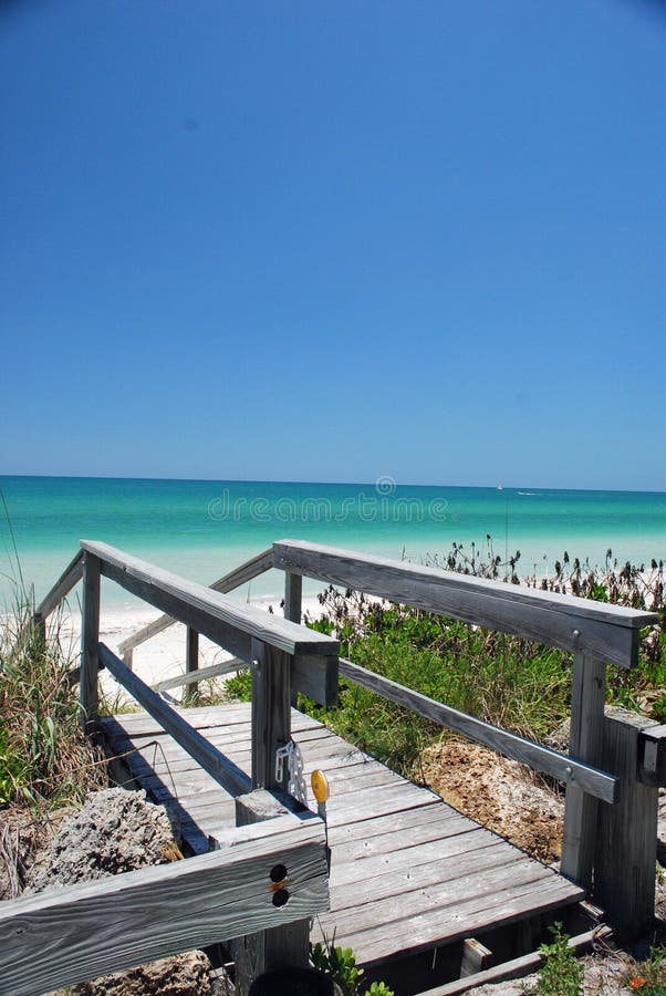 Casey Key Beach Flofida foto de archivo. Imagen de cubo 118715936