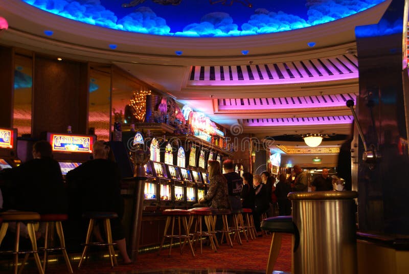 Las Vegas casino floor editorial photo. Image of gambling - 68797421