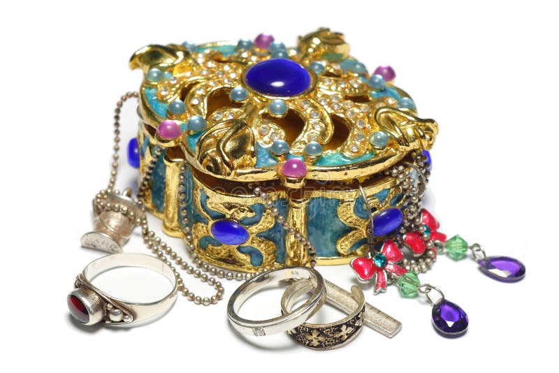 Casket with jewelry