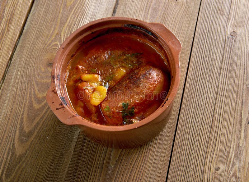 Cassoulet de Castelnaudary - slow-cooked casserole originating in the south of France, containing meat (typically pork sausages