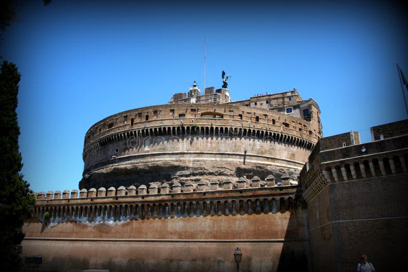 The Castel Sant`Angelo Castle of the Angels in Italian Castel Sant`Angelo or Mausoleo di Adriano; in German Engelsburg in Rome was originally designed as a mausoleum for the emperor Hadrian 76–138 and his descendants, later modified in the castle of dads.