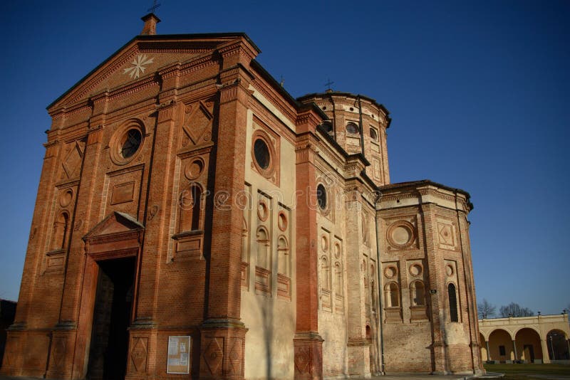 Castelleone. Cattedrale imponente di Casteleone della Lombardia Italia