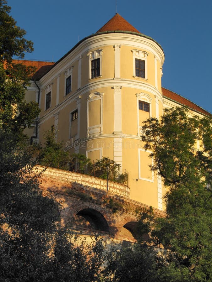 Castello della città di Mikulov della repubblica Ceca fotografia stock libera da diritti Castello della città di Mikulov della repubblica Ceca fotografia stock libera da diritti