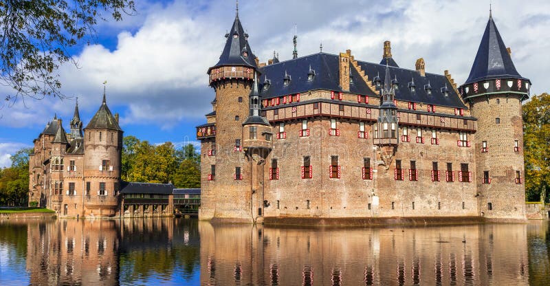 Castello di De Haar, Olanda fotografia stock libera da diritti Castello di De Haar, Olanda fotografia stock libera da diritti