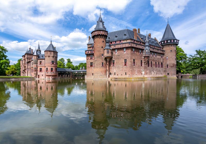Castello di De Haar vicino ad Utrecht, Paesi Bassi immagine stock Castello di De Haar vicino ad Utrecht, Paesi Bassi immagine stock