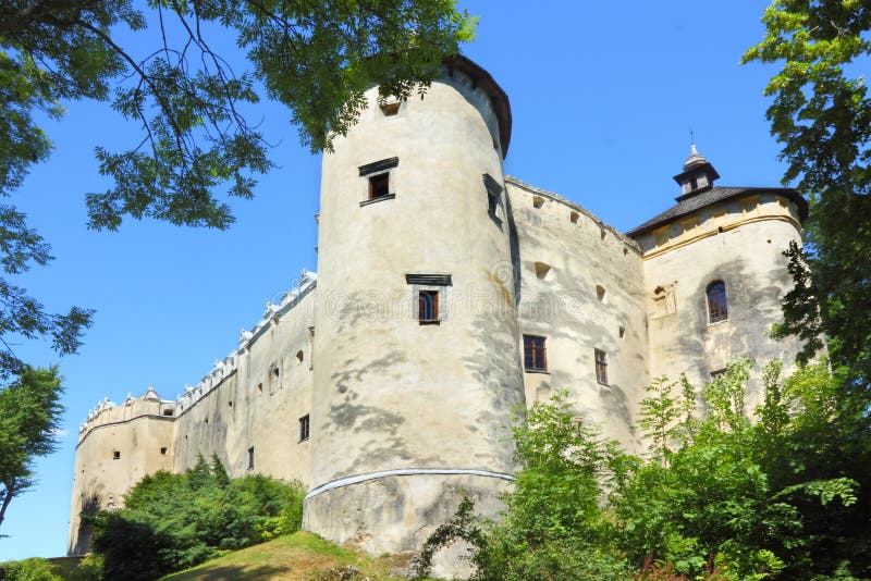 Castello di Niedzica in Polonia immagine stock libera da diritti Castello di Niedzica in Polonia immagine stock libera da diritti