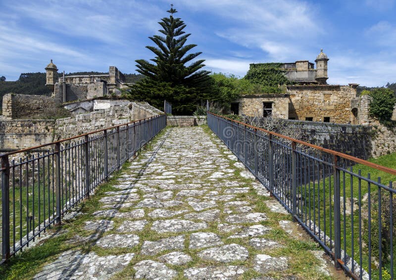 Castello di San Felipe in Ferril Galizia immagine stock Castello di San Felipe in Ferril Galizia immagine stock