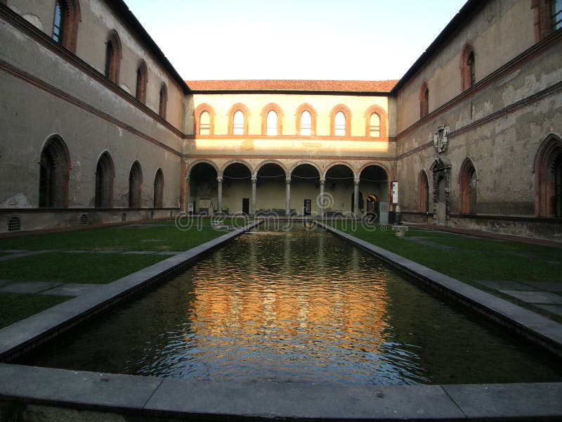 Castello Sforzesco Milano Italia fotografia stock Castello Sforzesco Milano Italia fotografia stock