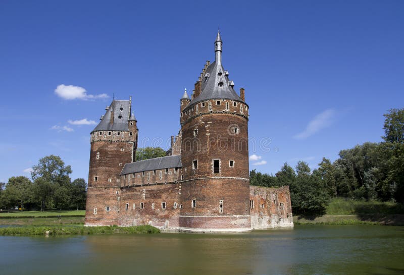 Castelo de Beersel em Bruxelas imagem de stock Castelo de Beersel em Bruxelas imagem de stock