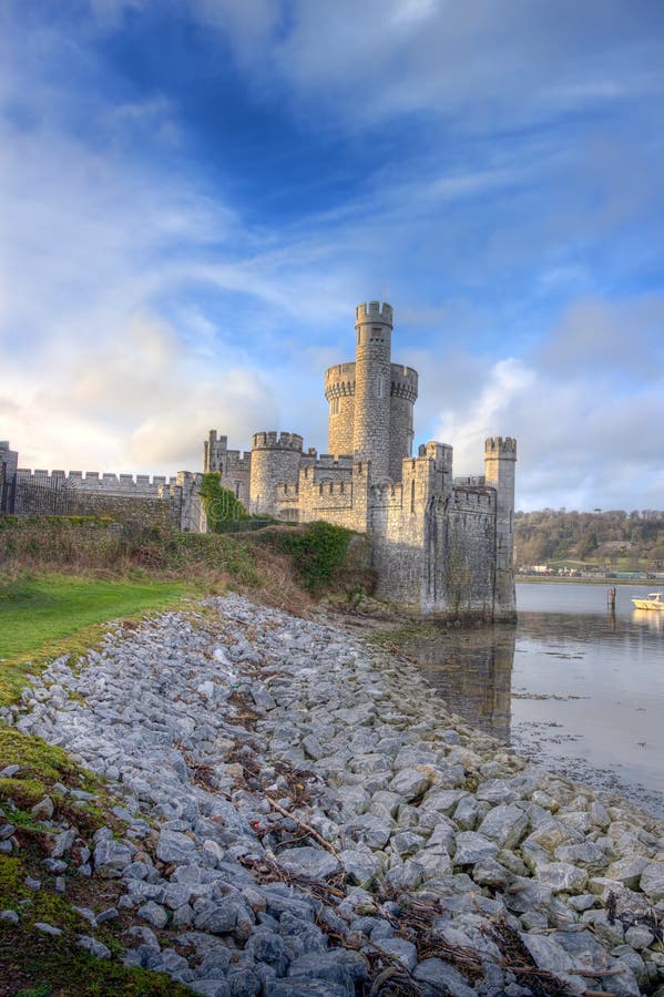 Castelo de Blackrock na cidade da cortiça, Ireland.