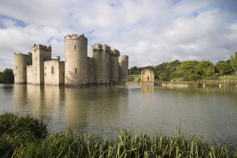Castelo de Bodiam foto de stock Castelo de Bodiam foto de stock