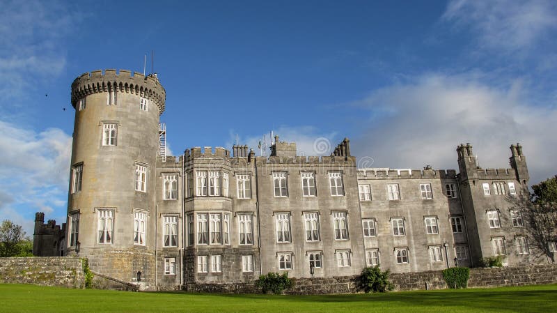 Hotel Castelo de Dromoland, Condado de Clare, Irlanda fotografia de stock royalty free