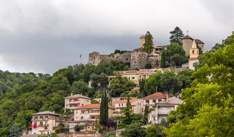 Castelo de Trsat em Rijeka, Croácia fotografia de stock Castelo de Trsat em Rijeka, Croácia fotografia de stock