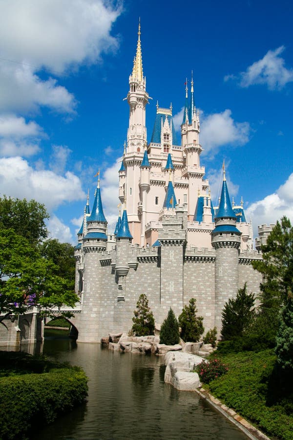 Castillo de Disney foto de archivo editorial. Imagen de mundo - 11778608