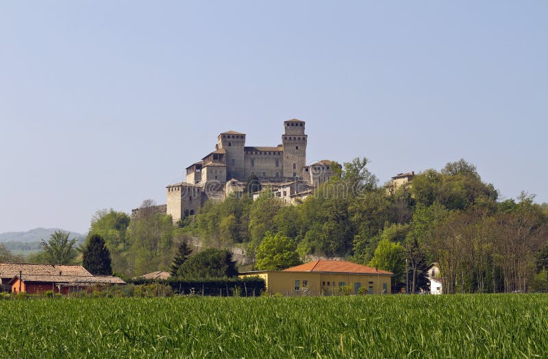 Castillo de Torrechiara foto de archivo libre de regalías Castillo de Torrechiara foto de archivo libre de regalías