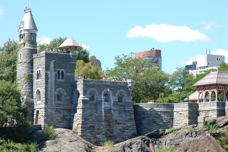 Castillo del belvedere en Central Park, New York City imagen de archivo libre de regalías Castillo del belvedere en Central Park, New York City imagen de archivo libre de regalías