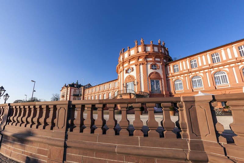 Castillo famoso de Biebrich