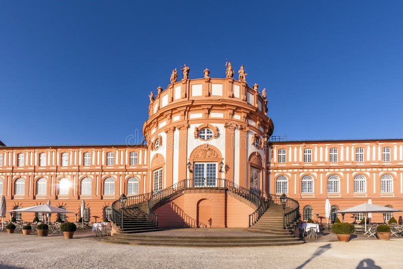 Castillo famoso de Biebrich