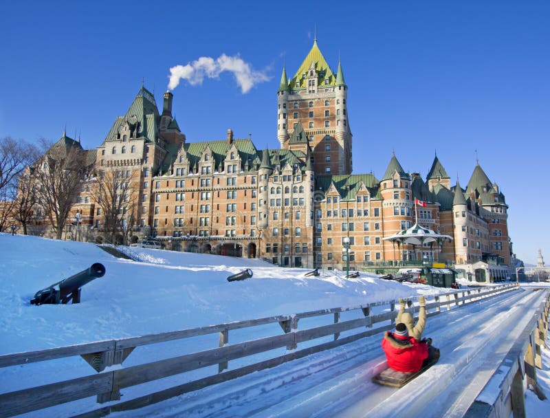 Castillo Francés Frontenac En El Invierno La Ciudad De Quebec Canadá Foto De Archivo Imagen