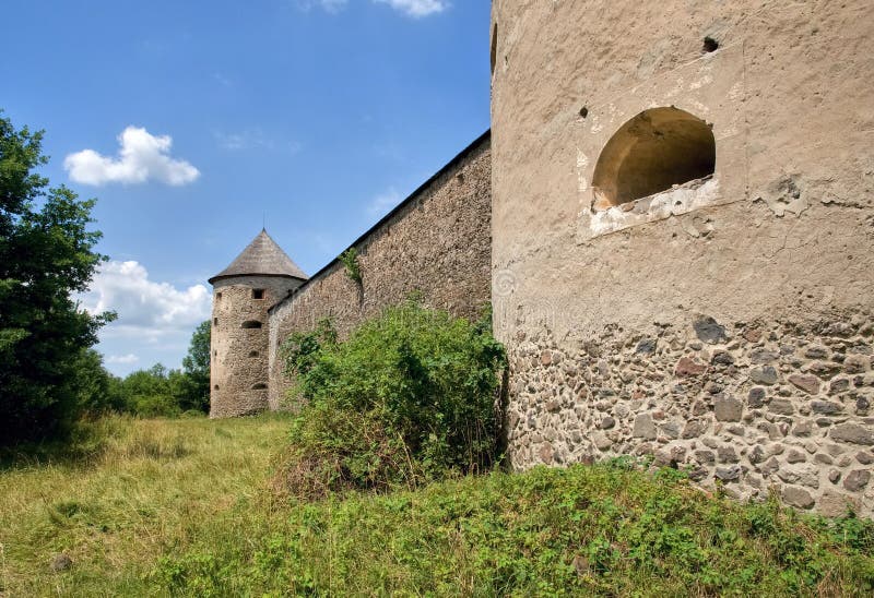 Castle Bzovik , Slovakia