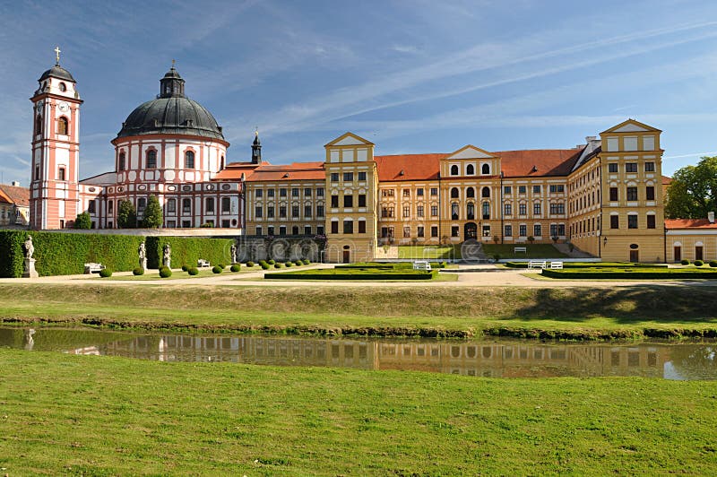 Castle Jaromerice Nad Rokytnou, Tjeckien, Europa ...
