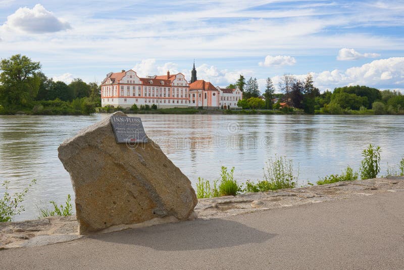 Castle Neuhaus, seen here from Schärding in Austria, houses nowadays a secondary school. stock images Castle Neuhaus, seen here from Schärding in Austria, houses nowadays a secondary school. stock images