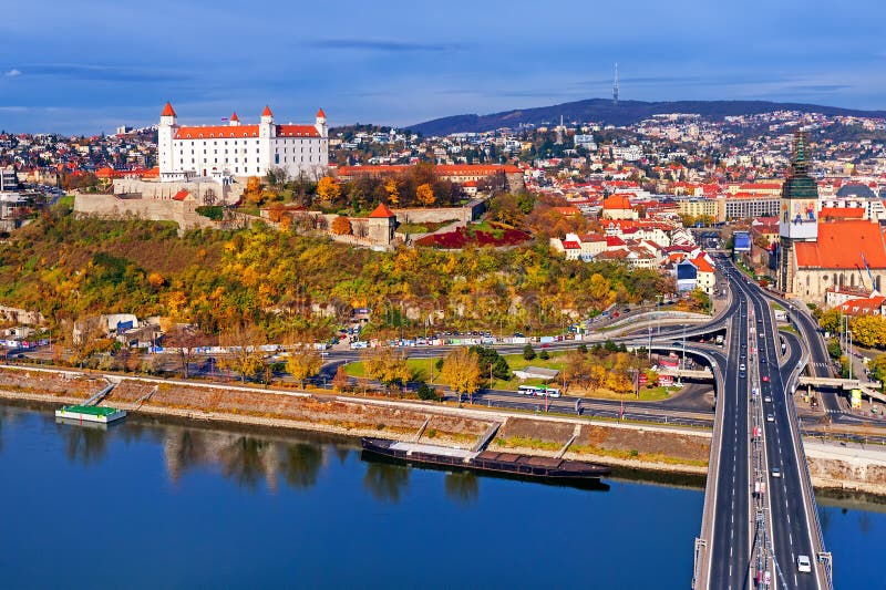 Hrad a staré město Bratislava, Slovensko