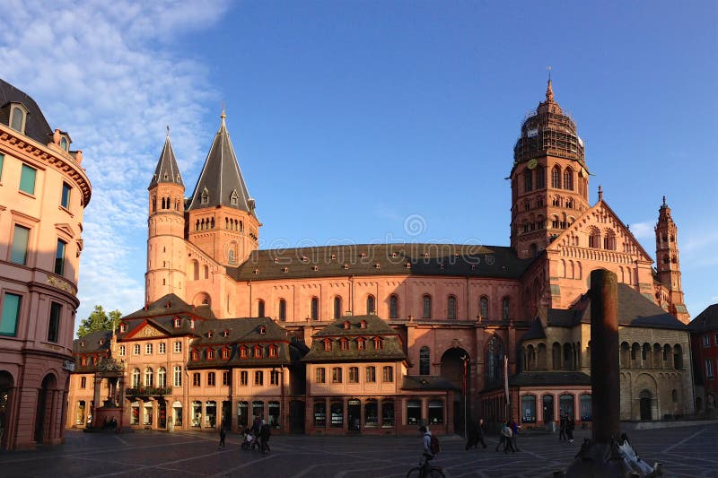 Catedral de Mainz imagens de stock royalty free Catedral de Mainz imagens de stock royalty free