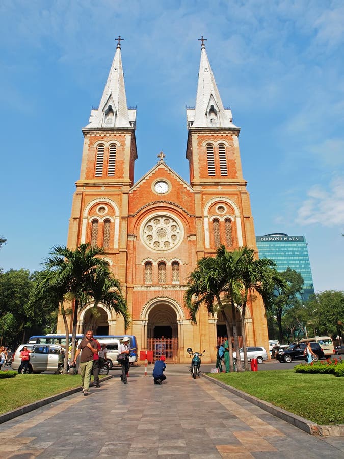 Catedral de Notre Dame, Ho Chi Minh City, Vietnam. imagem de stock royalty free Catedral de Notre Dame, Ho Chi Minh City, Vietnam. imagem de stock royalty free