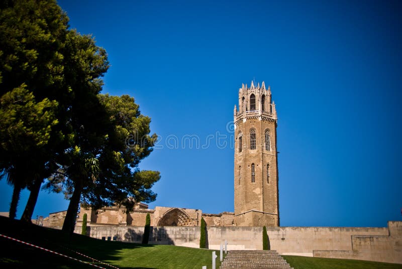 Download Catedral De Sue Vella, LLeida, Catalunya, Spain Imagem de Stock - Imagem de detalhes, arco: 16850935