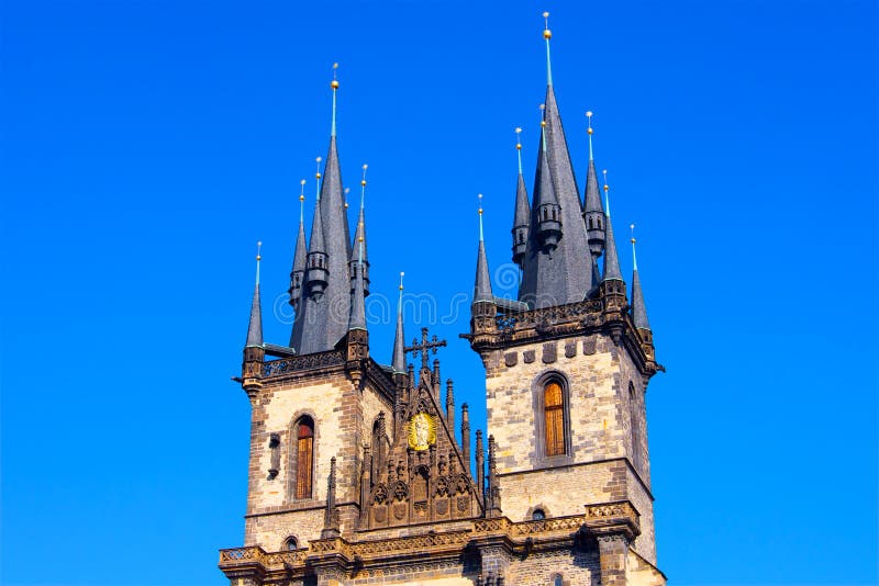 Catedral de Tyn en Praga imagen de archivo libre de regalías Catedral de Tyn en Praga imagen de archivo libre de regalías
