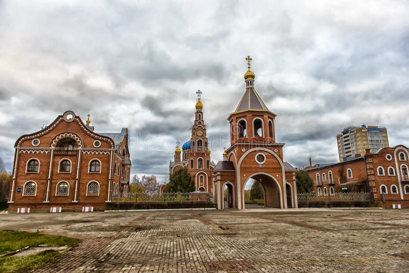 A catedral do príncipe santamente Vladimir dos Igual-à--apóstolos, foto de stock A catedral do príncipe santamente Vladimir dos Igual-à--apóstolos, foto de stock
