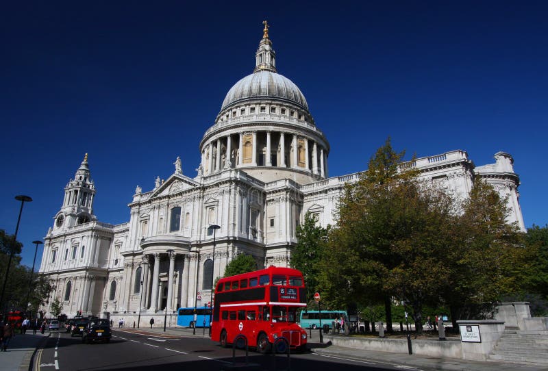 Catedral do St. Paul em Londres imagens de stock Catedral do St. Paul em Londres imagens de stock