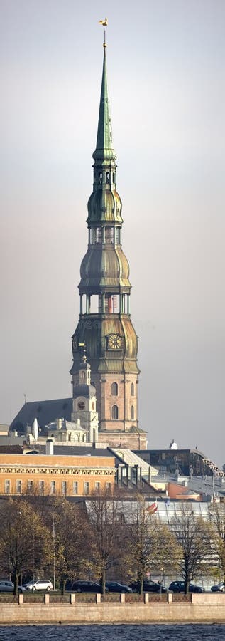 Catedral do St. Peter, Riga (Latvia) imagem de stock Catedral do St. Peter, Riga (Latvia) imagem de stock