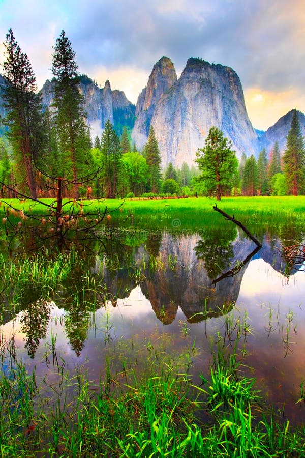 Yosemite Sunset Panorama stock photo. Image of nature - 7657094