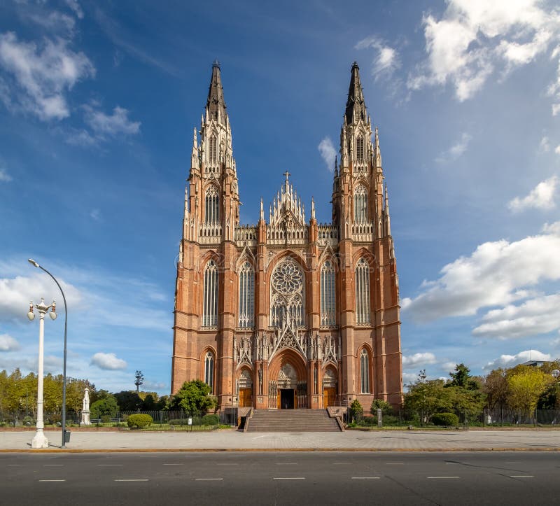 Cathédrale de La Plata - province de La Plata, Buenos Aires, Argentine images stock Cathédrale de La Plata - province de La Plata, Buenos Aires, Argentine images stock