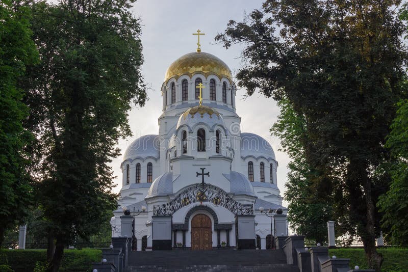 Cathédrale de saint Alexander Nevsky dans la ville de Kamianets-Podilskyi, Ukraine photo stock Cathédrale de saint Alexander Nevsky dans la ville de Kamianets-Podilskyi, Ukraine photo stock