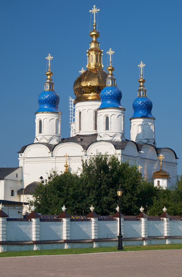 Cathédrale de Sophia-hypothèse de St Tobolsk Kremlin Tobolsk Tyumen Oblast Russie images libres de droits Cathédrale de Sophia-hypothèse de St Tobolsk Kremlin Tobolsk Tyumen Oblast Russie images libres de droits