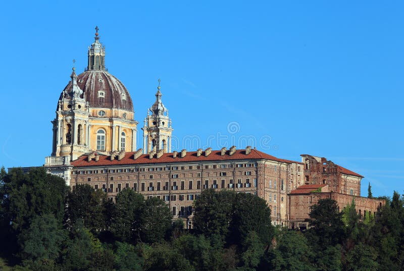 Cattedrale Di Superga Nella Collina Vicino Alla Città Di Torino Immagine Stock - Immagine di religione, basilica: 85018431
