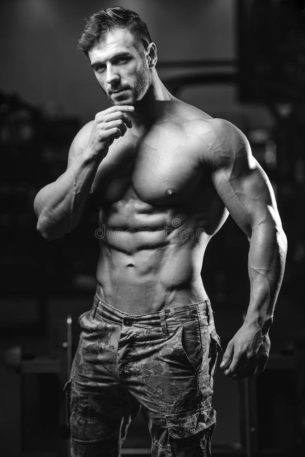 Fitness Man Gym Drinking Water Workout Fitness Bodybuilding Healthy  Background Stock Photo by ©antondotsenko 431519974